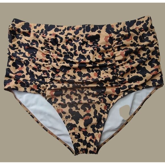 In The Style Brown Women's Leopard Print 2-piece Bikini Set Size 26 NWT - Picture 16 of 16